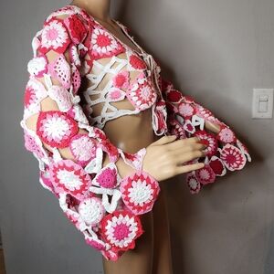 Andi Bagus Crochet Crop Top Flare Sleeve Lace Front S/M Red Pink White Beachy